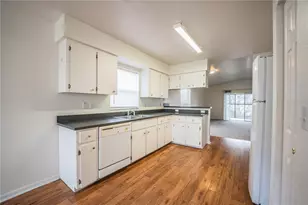 812 Marcia Loop, Winter Haven, FL 33884 - Photo 10