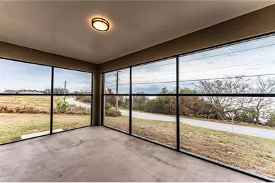 812 Marcia Loop, Winter Haven, FL 33884 - Photo 4