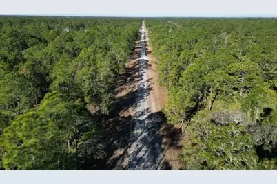 707 Laguna Drive, Indian Lake Estates, FL 33855 - Photo 12