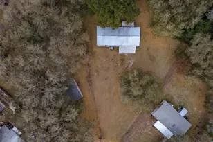 233 Temple Cir W, Winter Haven, FL 33880 - Photo 2