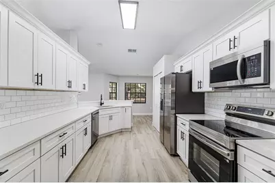 3115 W 10th Street, Lakeland, FL 33810 - Photo 2