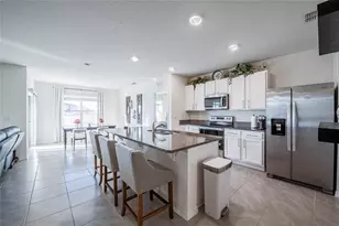 2788 Grandbury Grove Rd, Lakeland, FL 33811 - Photo 10