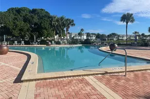 249 Pompano Dr SE, Saint Petersburg, FL 33705 - Photo 2