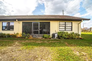 15 Charlton Dr, Lake Placid, FL 33852 - Photo 2