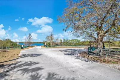 5215 Martinique Drive, Lakeland, FL 33812 - Photo 28