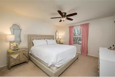 4953 White Sanderling Court, Tampa, FL 33619 - Photo 14