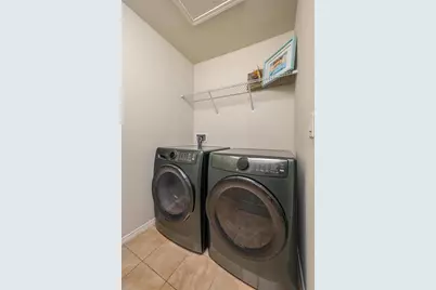 4953 White Sanderling Court, Tampa, FL 33619 - Photo 18