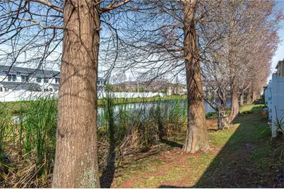 4953 White Sanderling Court, Tampa, FL 33619 - Photo 24