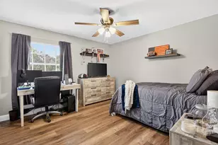 5834 Coveview Dr E, Lakeland, FL 33813 - Photo 24