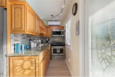 561 Meandering Way, Polk City, FL 33868 - Photo 8