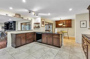 1007 Rolling Woods Ln, Lakeland, FL 33813 - Photo 14