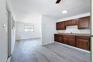 319 Leta St, Auburndale, FL 33823 - Photo 4