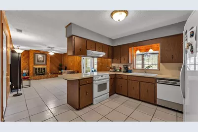 5717 Lake Grove Drive, Lakeland, FL 33809 - Photo 8