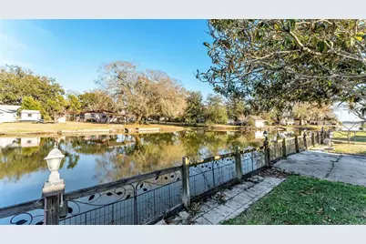 5717 Lake Grove Drive, Lakeland, FL 33809 - Photo 10