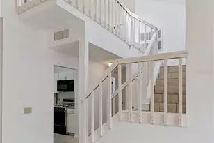 2040 San Marcos Dr SE, Winter Haven, FL 33880 - Photo 12