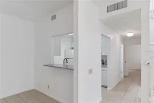 2040 San Marcos Dr SE, Winter Haven, FL 33880 - Photo 8