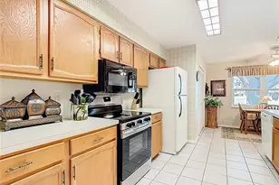 2813 Wingfoot Ct, Winter Haven, FL 33884 - Photo 12