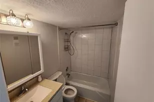 333 Lake Howard Dr NW, Winter Haven, FL 33880 - Photo 22