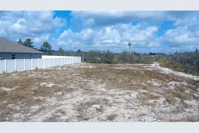 Joey Lane, Frostproof, FL 33843 - Photo 1