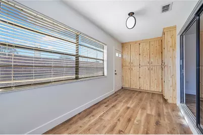 661 Lake Carolyn Circle, Lakeland, FL 33813 - Photo 6