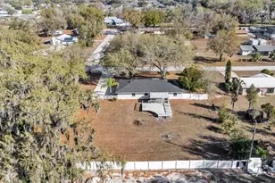 4036 Hollyhead Cir S, Lakeland, FL 33811 - Photo 8