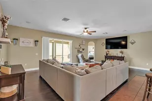 4105 Berkshire Loop, Lakeland, FL 33813 - Photo 8