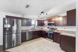 901 W Trapnell Rd, Plant City, FL 33566 - Photo 10