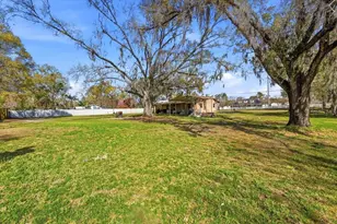 901 W Trapnell Rd, Plant City, FL 33566 - Photo 26