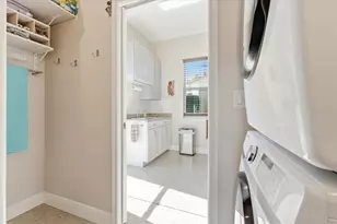 326 Nolane Ln, Polk City, FL 33868 - Photo 14