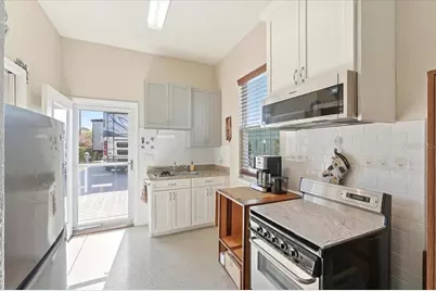 326 Nolane Lane, Polk City, FL 33868 - Photo 8