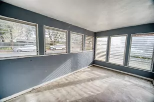 2317 Harris St, Lakeland, FL 33801 - Photo 6