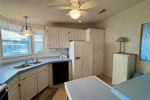 6133 Grand Oaks Dr SE, Winter Haven, FL 33884 - Photo 14