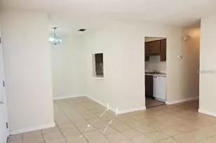 734 Shakespeare Dr, Lakeland, FL 33801 - Photo 4