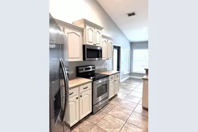 2616 Hickory View Loop, Lakeland, FL 33813 - Photo 10