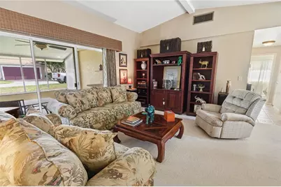 111 Las Flores, Winter Haven, FL 33884 - Photo 6