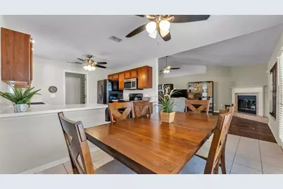 7755 Canterbury Circle, Lakeland, FL 33810 - Photo 14