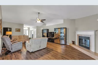 7755 Canterbury Circle, Lakeland, FL 33810 - Photo 18