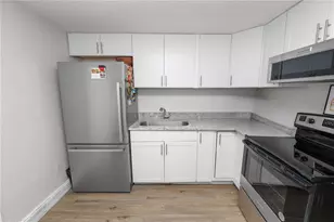 272 Avenue A, Waverly, FL 33877 - Photo 6