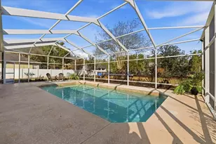 6474 Bristol Oaks Dr, Lakeland, FL 33811 - Photo 2