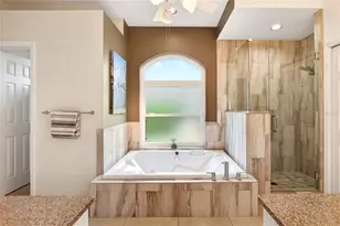 858 Hanover Wy, Lakeland, FL 33813 - Photo 28