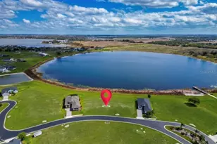 422 Waterfern Trail Dr, Auburndale, FL 33823 - Photo 1