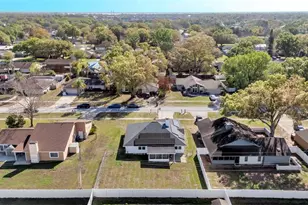 5249 Nichols Dr W, Lakeland, FL 33812 - Photo 32