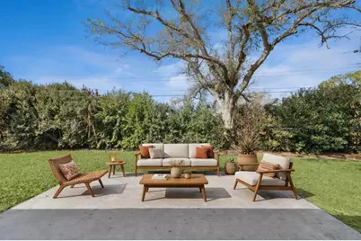 1528 Hallam Court S, Lakeland, FL 33813 - Photo 2