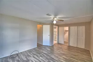 5006 Lodgewood Dr, Lakeland, FL 33810 - Photo 10