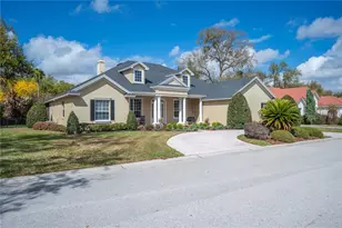 875 Ashton Oaks Cir, Lakeland, FL 33813 - Photo 4