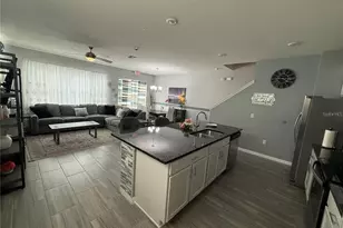 5151 Adelaide Dr, Kissimmee, FL 34746 - Photo 6