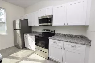 202 W Crescent Dr, Lakeland, FL 33805 - Photo 6