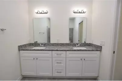 202 W Crescent Drive, Lakeland, FL 33805 - Photo 16