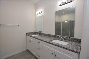 202 W Crescent Dr, Lakeland, FL 33805 - Photo 18