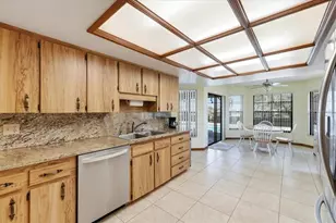 8512 Plantation Ridge Blvd, Lakeland, FL 33809 - Photo 12